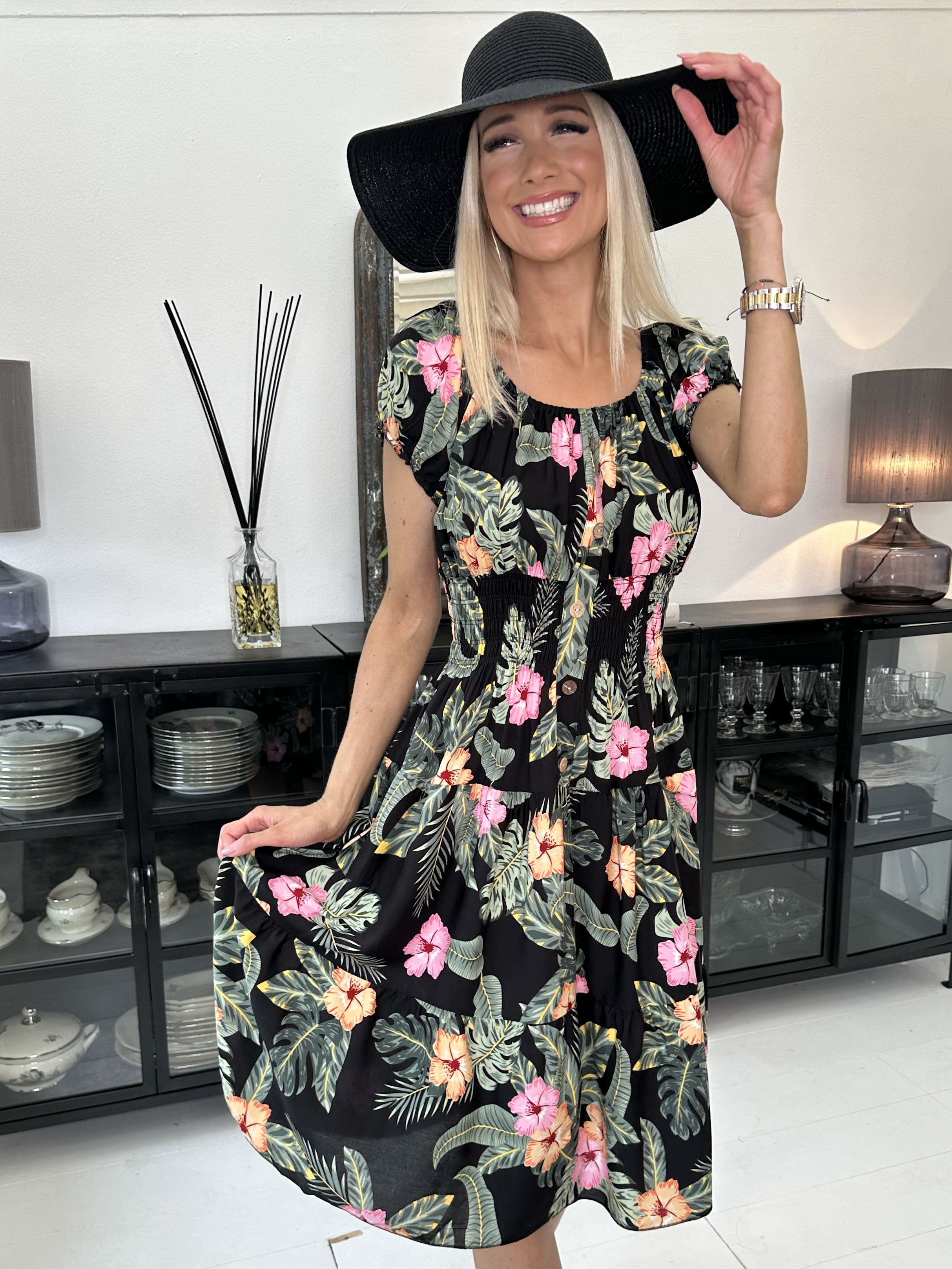 Finalia hawaii short - Söt klänning med hawaii blommor och elastisk midja